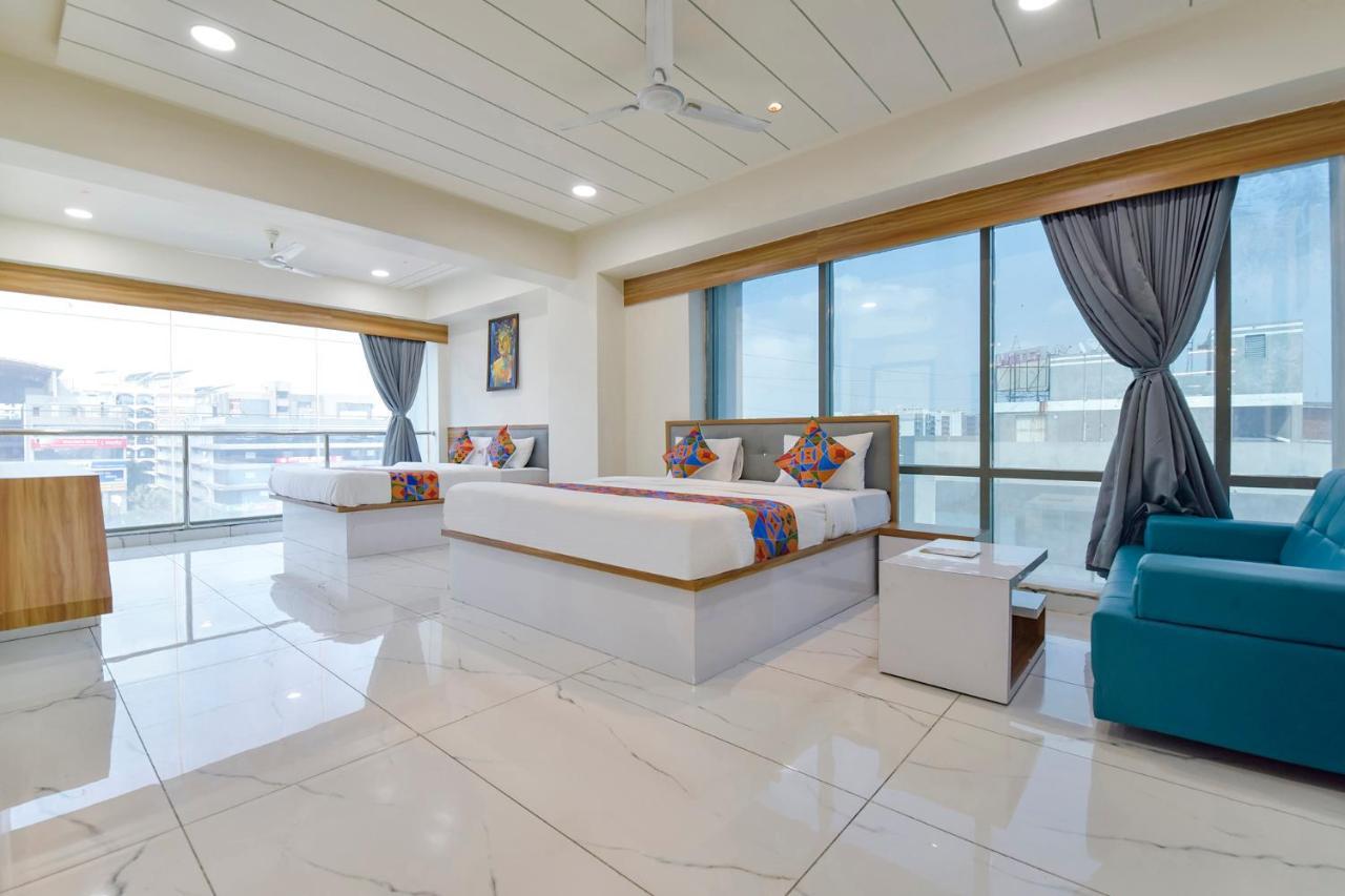 Fabhotel Bliss Αχμπανταμπάντ Εξωτερικό φωτογραφία