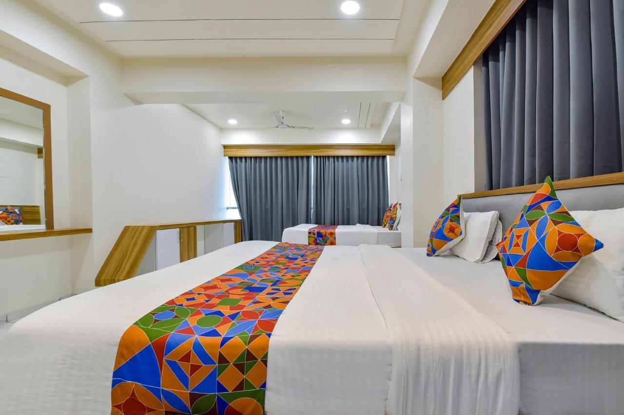 Fabhotel Bliss Αχμπανταμπάντ Εξωτερικό φωτογραφία