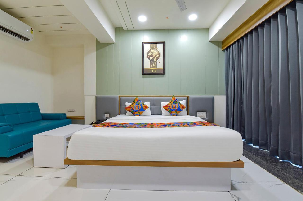 Fabhotel Bliss Αχμπανταμπάντ Εξωτερικό φωτογραφία
